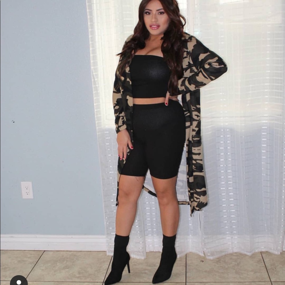 LAST ONE !! Camo Print Long Cardigan